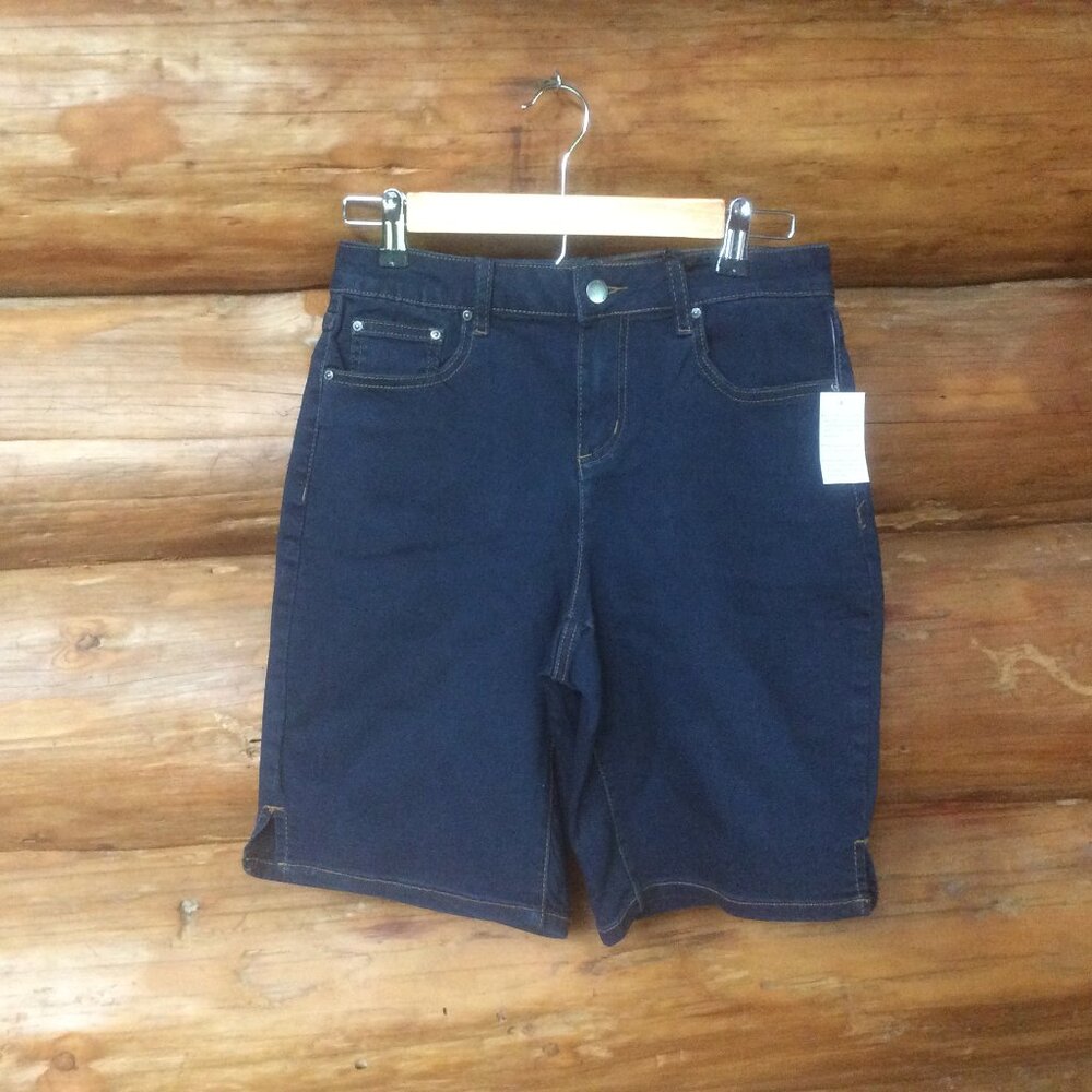 Needle & Cloth Super Soft Stretch NWT Skinny Classic Denim Bermuda Shorts Size 6
